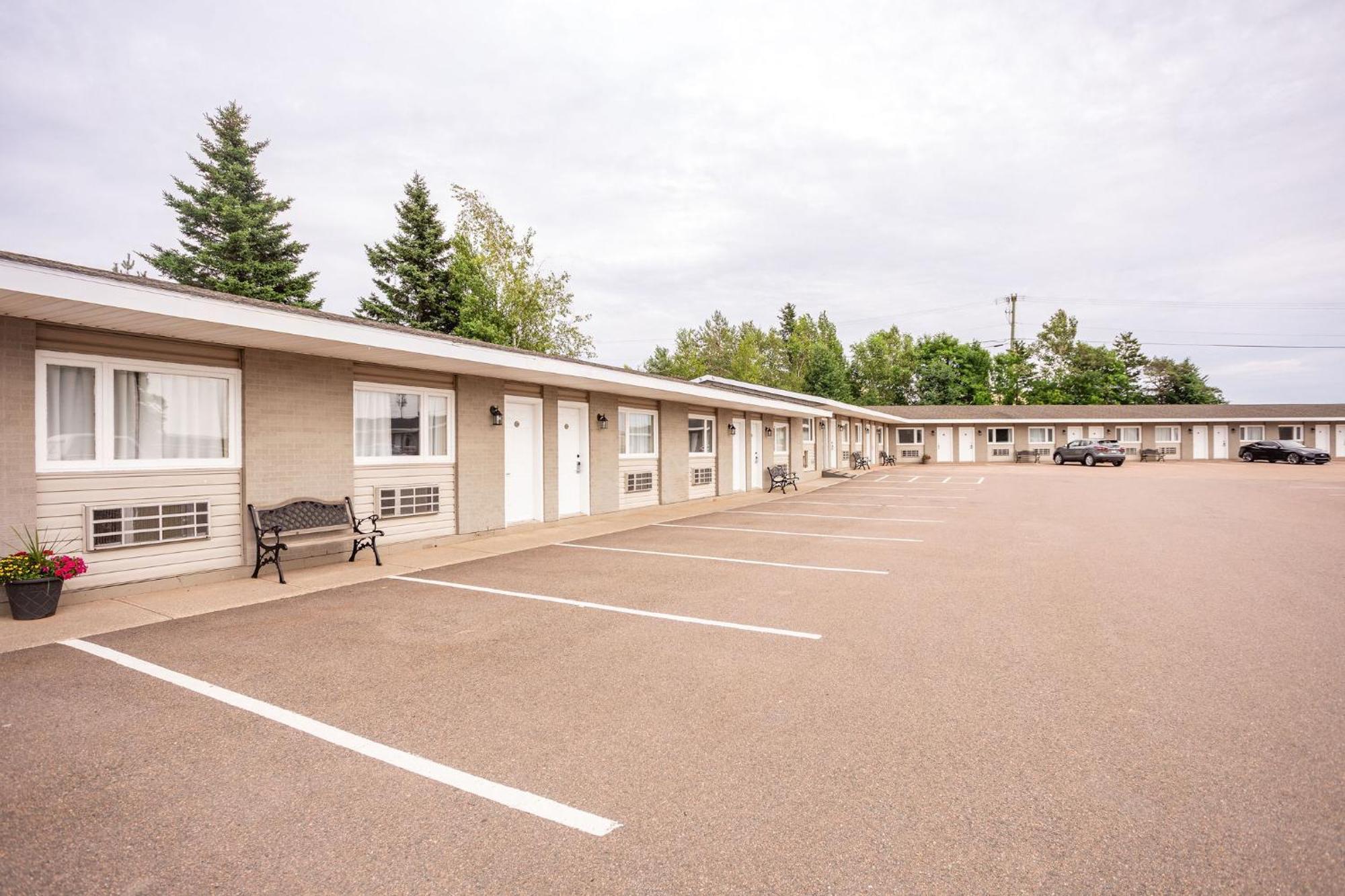 Canadas Best Value Inn & Suites-Charlottetown Buitenkant foto